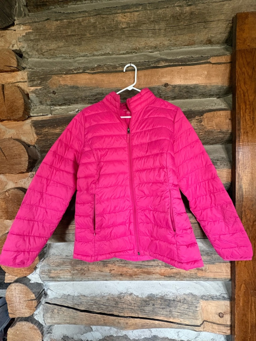 Amazon Essentials Hot Pink Packable Puffer Jacket
